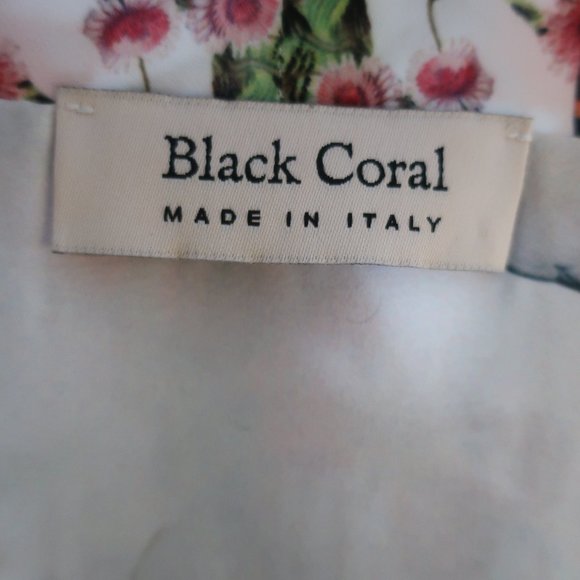 BLACK CORAL WHT/MULTI FLORAL OPEN TOP W/WIDE SLEEVES ONE SIZE* - Picture 8 of 8